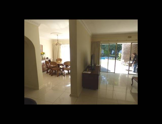 4 BEDROOM HOUSE FOR SALE IN SUNWARD PARK